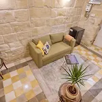 New 1 Bedroom Townhouse Steps Away From Waterfront