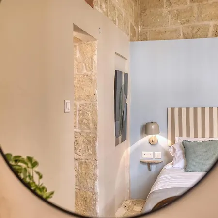 Сasa de vacaciones New 1 Bedroom Townhouse Steps Away From Waterfront Senglea