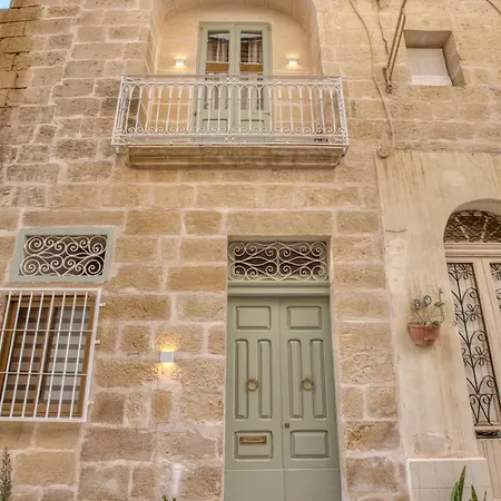 New 1 Bedroom Townhouse Steps Away From Waterfront * Senglea