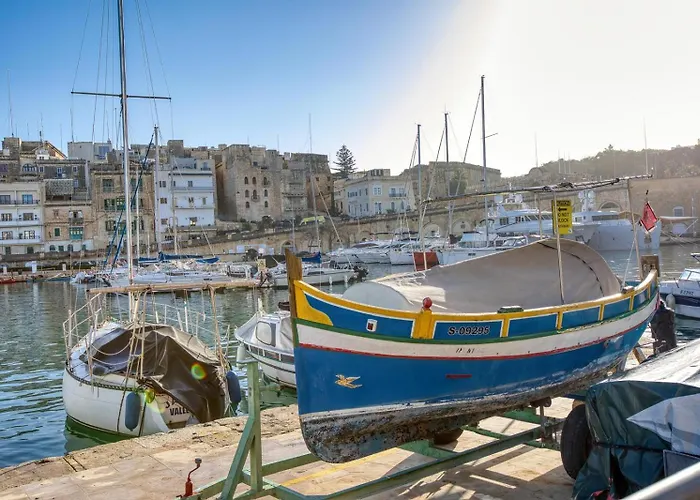 Сasa de vacaciones New 1 Bedroom Townhouse Steps Away From Waterfront Senglea